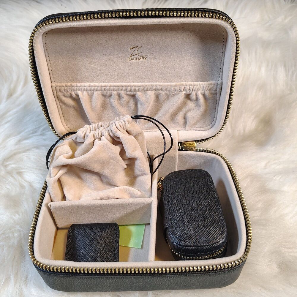 Jewelry Travel Carry On Box Blk W Extra Accessory Holders NWOT/YT1
